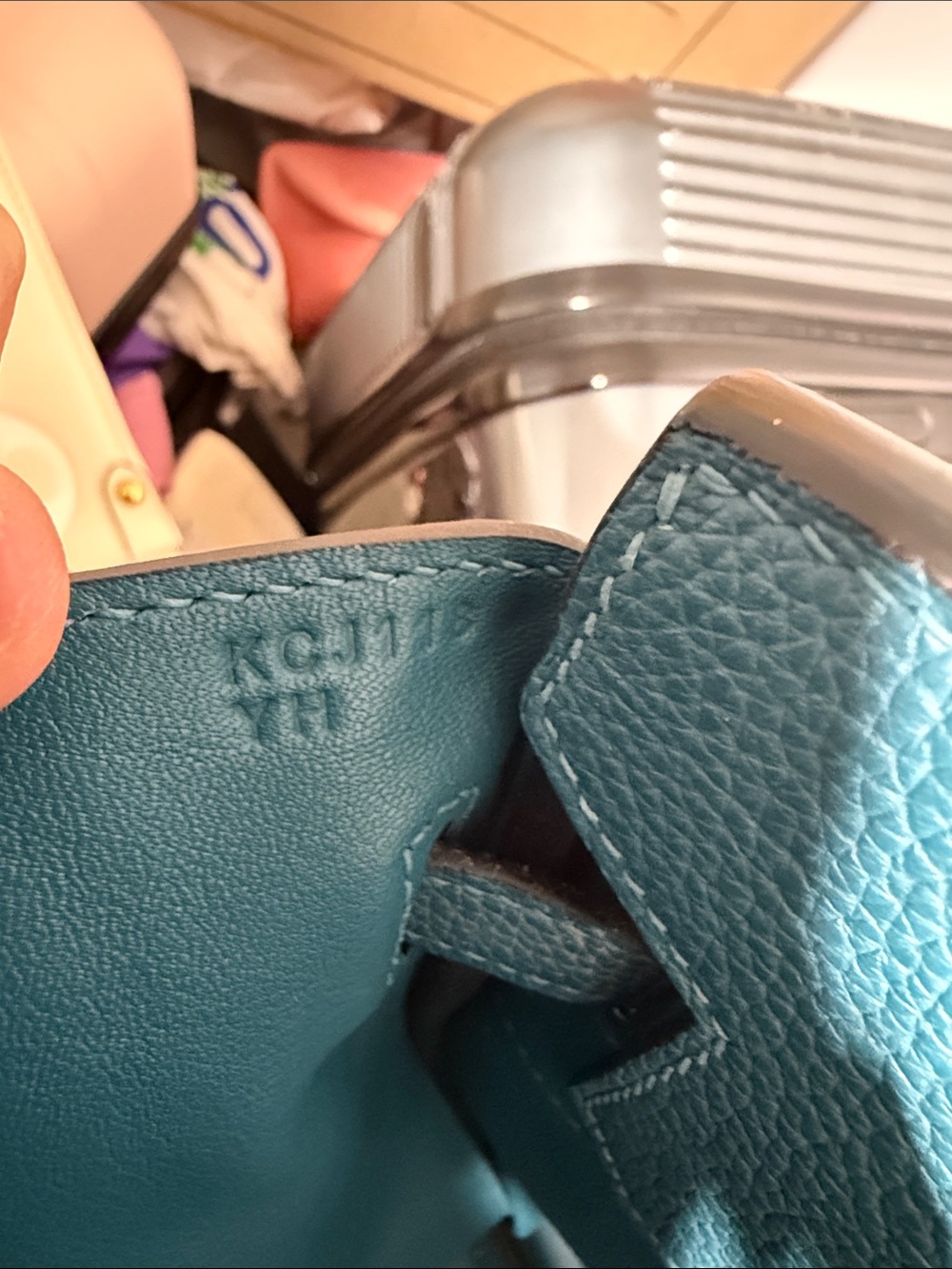Size 40 Teal Leather Structured Top-Handle Bag with Gold Hardware - Picture 5 of 10